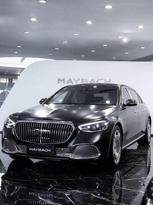 重庆19岚图汽车的售后服务让用户无忧出行，迈巴赫未来的豪华车趋势